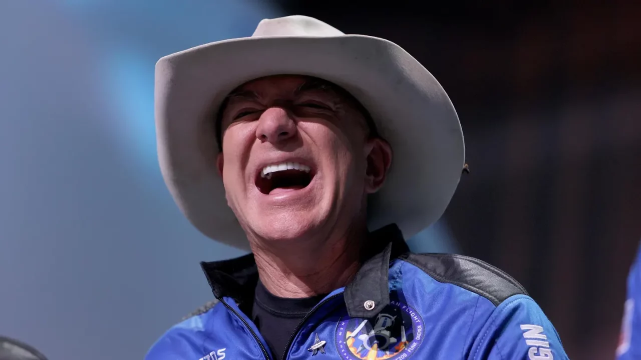 Lista Forbes: Jeff Bezos supera por escaso margen a Elon Musk como la persona más rica de Estados Unidos