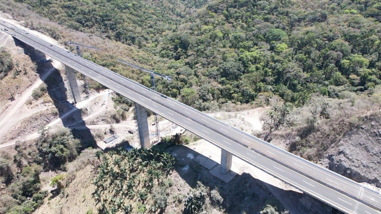 Inauguran tramo de autopista Jala-Vallarta; conductores se ahorrarán 50 minutos