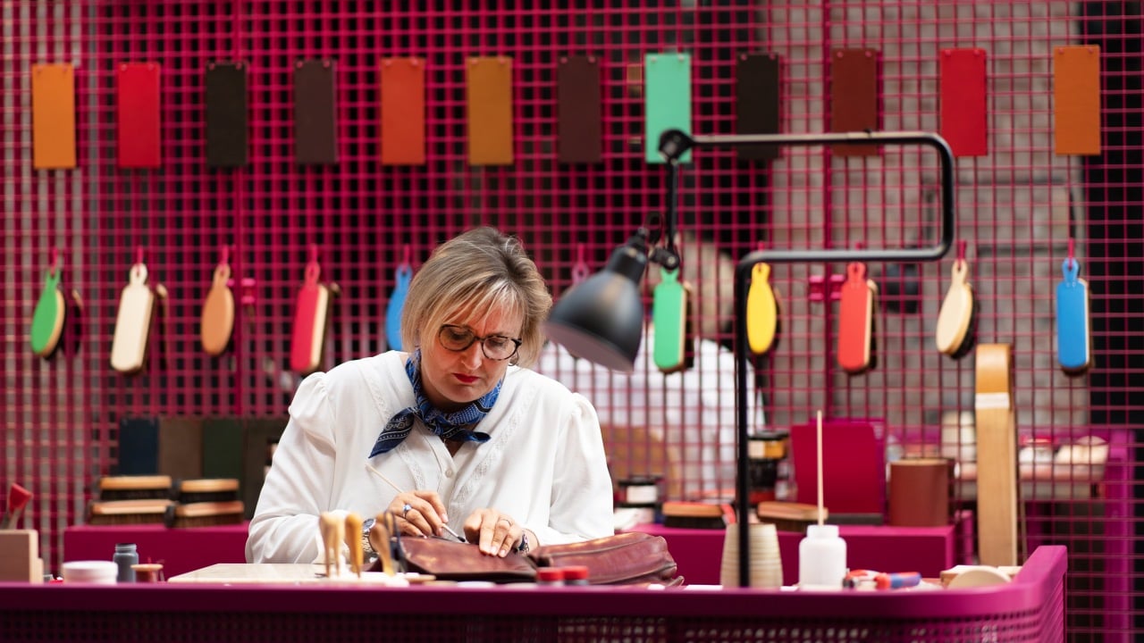 Hermès abre los entretelones de su trabajo artesanal en la Ciudad de México