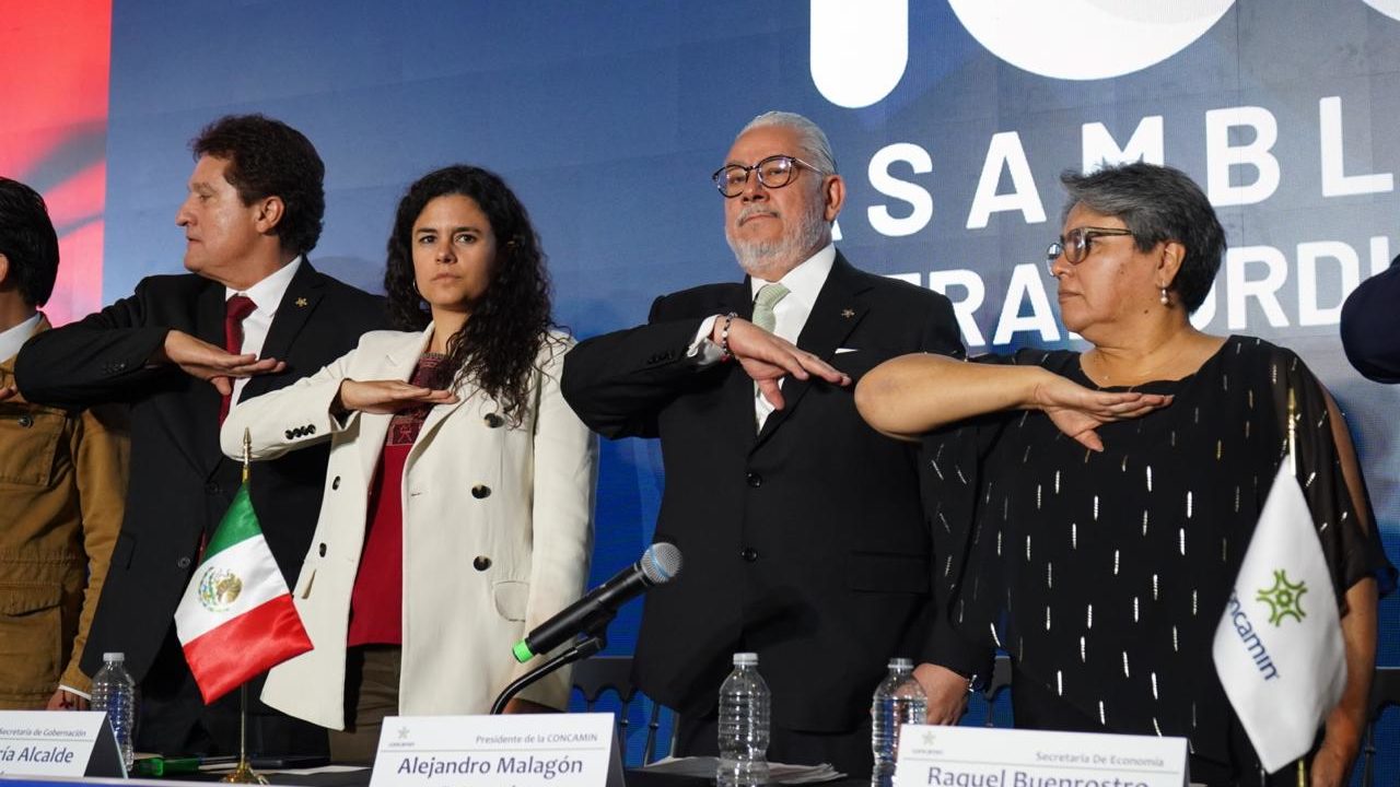 Mercancías asiáticas baratas y de mala calidad golpean a la industria mexicana: SE