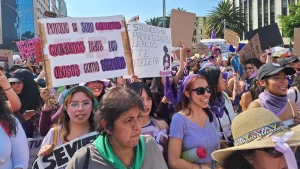 Mujeres en el 8M. Foto: Liliana Gómez.
