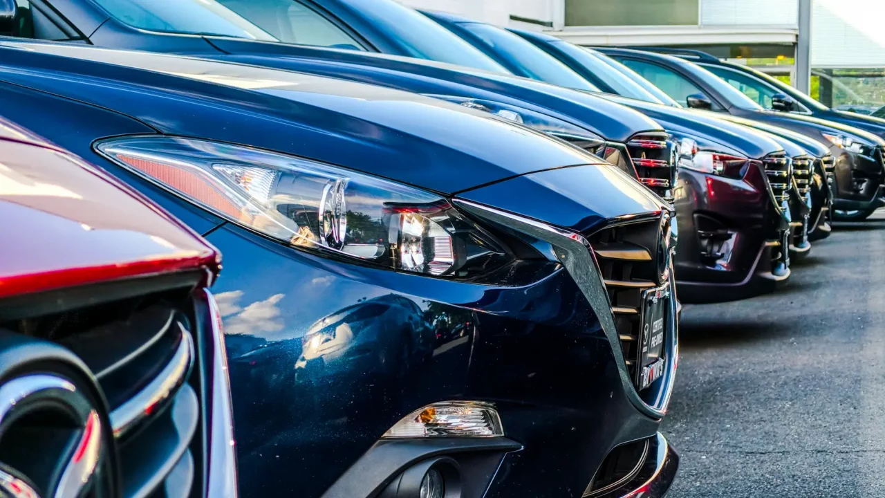 Aranceles automotrices de EU cubrirán bienes por 600,000 mdd, incluidas laptops