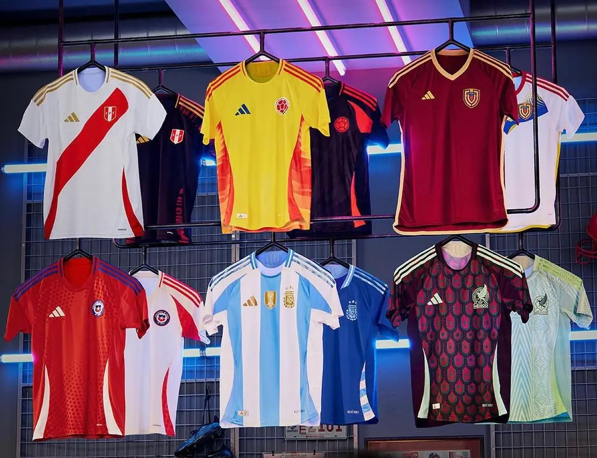 El código QR llega a los escudos de las camisetas de los clubes deportivos