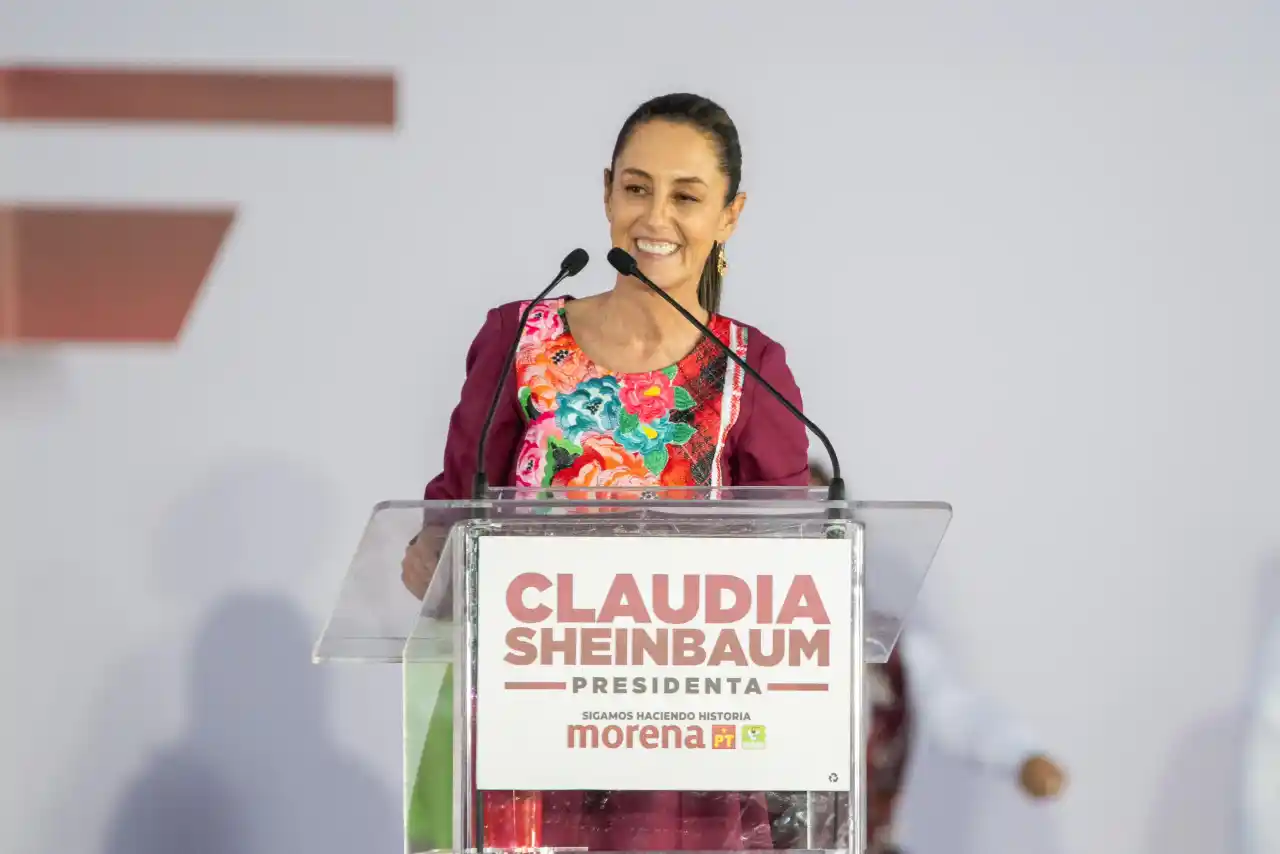 Claudia Sheinbaum promete apoyo bimestral a mujeres de 60 a 64 años