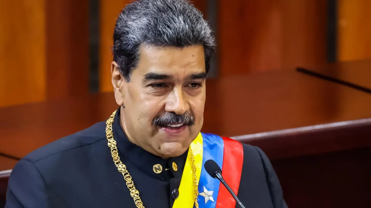EU no reconoce a Maduro como presidente y reclama la investidura de Edmundo González