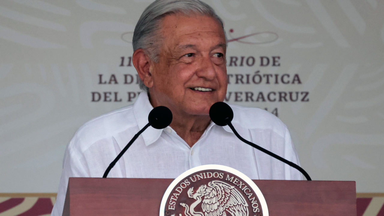 AMLO reconoce que a México le ‘conviene’ integrarse con EU, pero con ‘respeto’