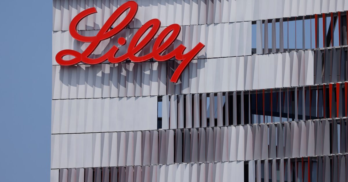 Eli Lilly eleva en 2,000 mdd previsión de ventas en 2024 por fármaco para adelgazar