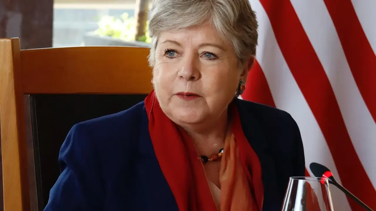 Canciller Bárcena viaja a Texas para discutir temas migratorios y la ley SB4