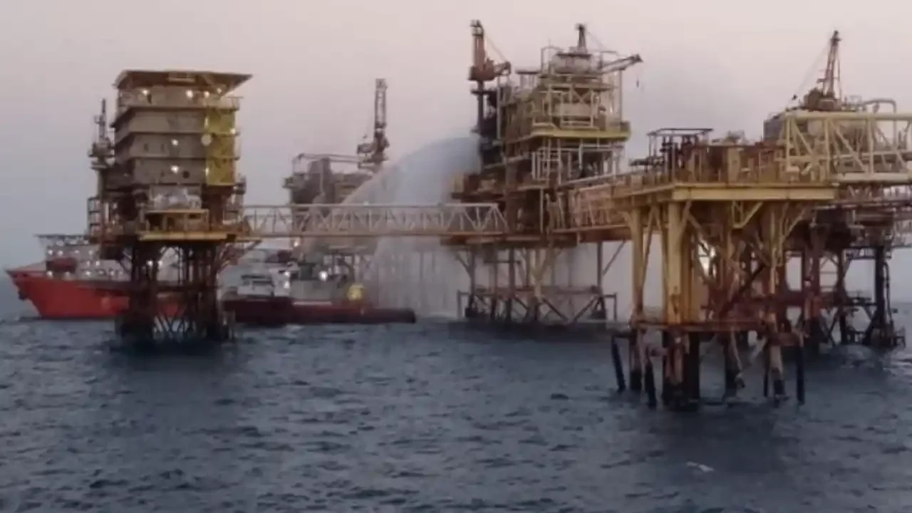 Exportaciones de crudo de PEMEX repuntan en febrero tras desplome del primer mes del año