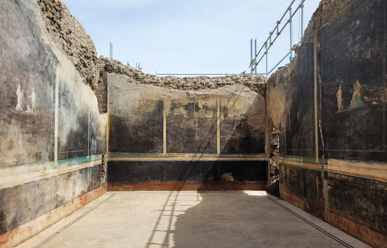 Hallazgo en Pompeya: descubren salón decorado con frescos de la guerra de Troya