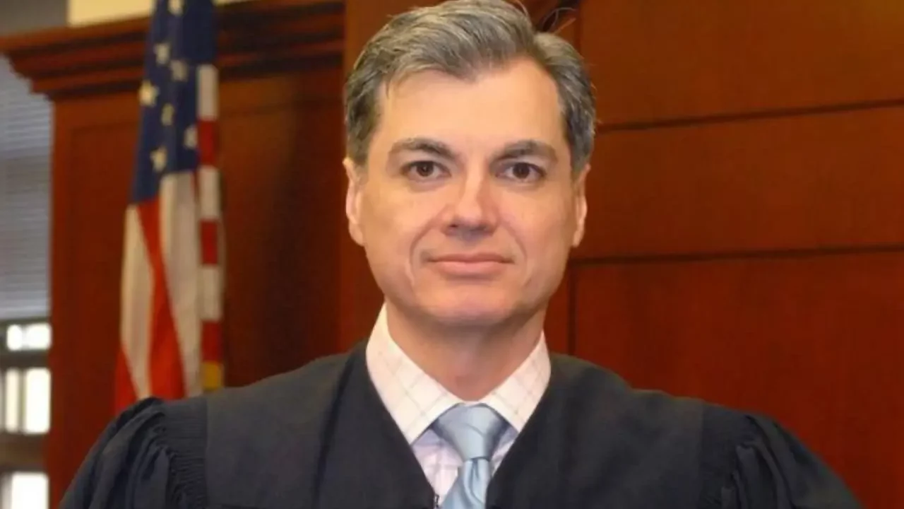 ¿Quién es el juez Juan Merchan y cómo evitará que el juicio de Trump sea un circo mediático?