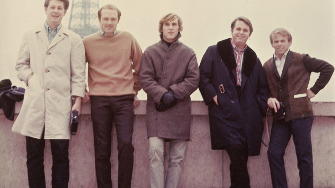 Documental ‘The Beach Boys’ reúne a la banda californiana con el sueño de un futuro juntos