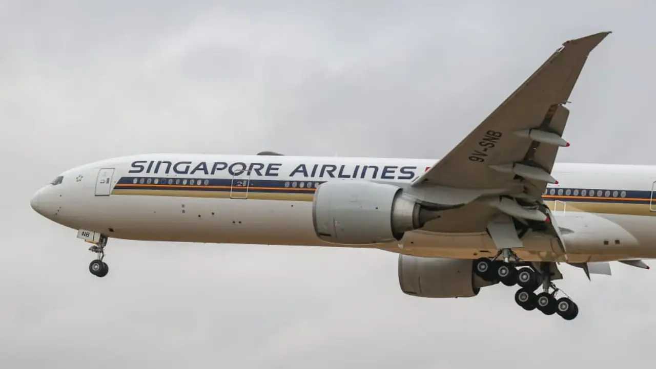 Pérdida de altitud fue lo que provocó lesiones de pasajeros en vuelo de Singapore Airlines