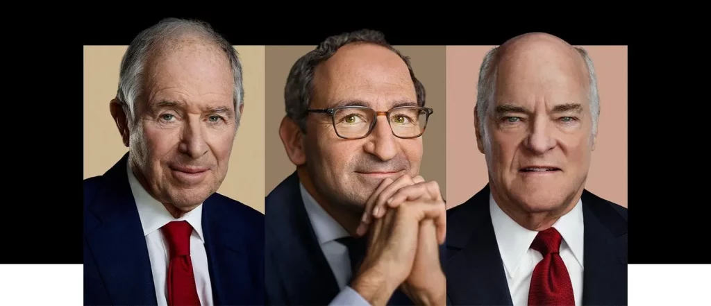 Titanes del capital privado: Stephe Schwarzman de Blackstone, Jonathan Gray y Henry Kravis de KKR. DESDE LA IZQUIERDA: STEPHEN SCHWARZMAN Y JON GREY POR GUERIN BLASK PARA FORBES; HENRY KRAVIS POR KO SASAKI PARA FORBES