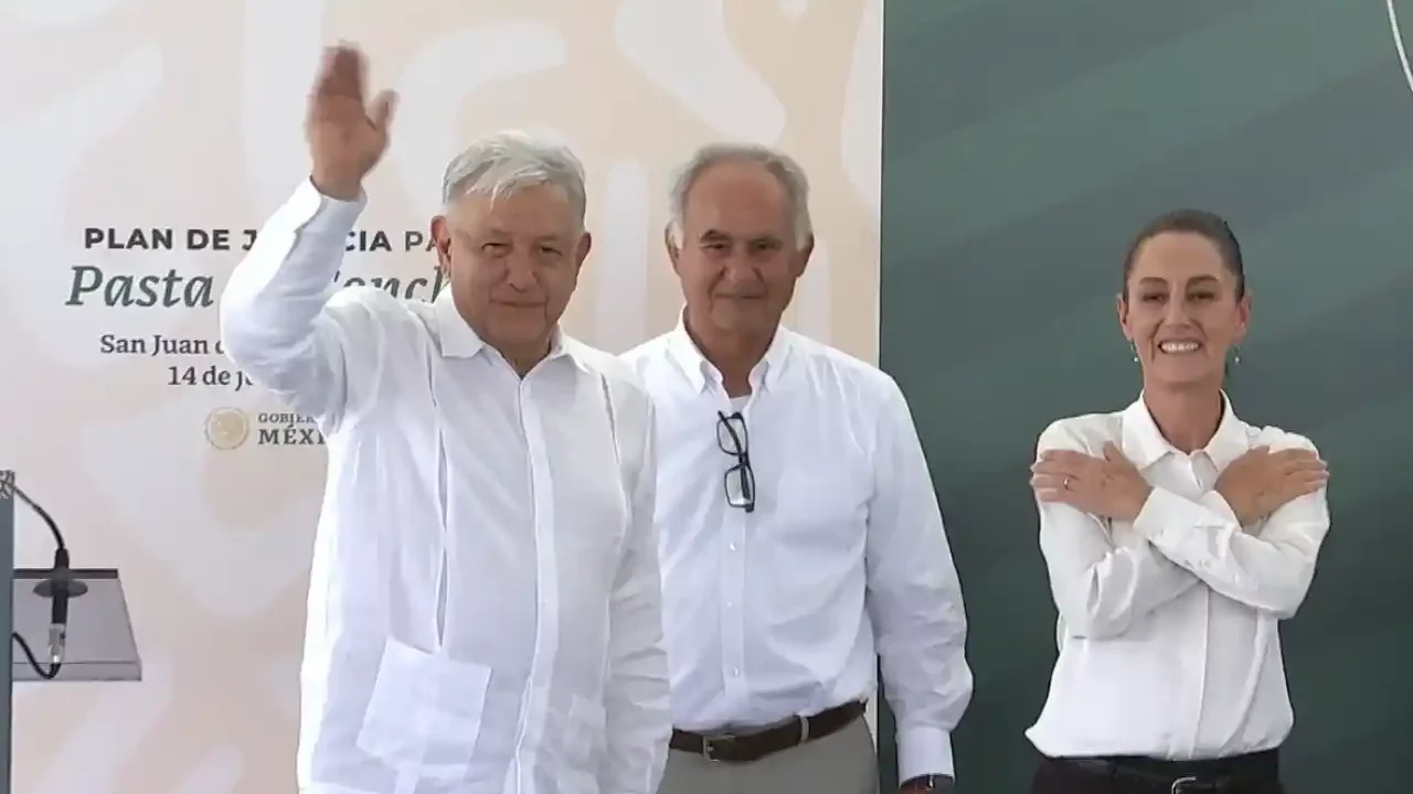AMLO asegura que Sheinbaum resolverá caso de Altos Hornos de México