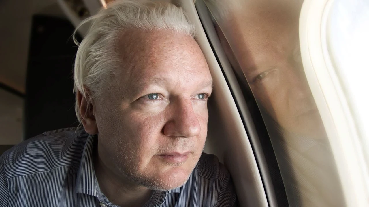 Julian Assange llega a Islas Marianas para sellar el acuerdo judicial con EU