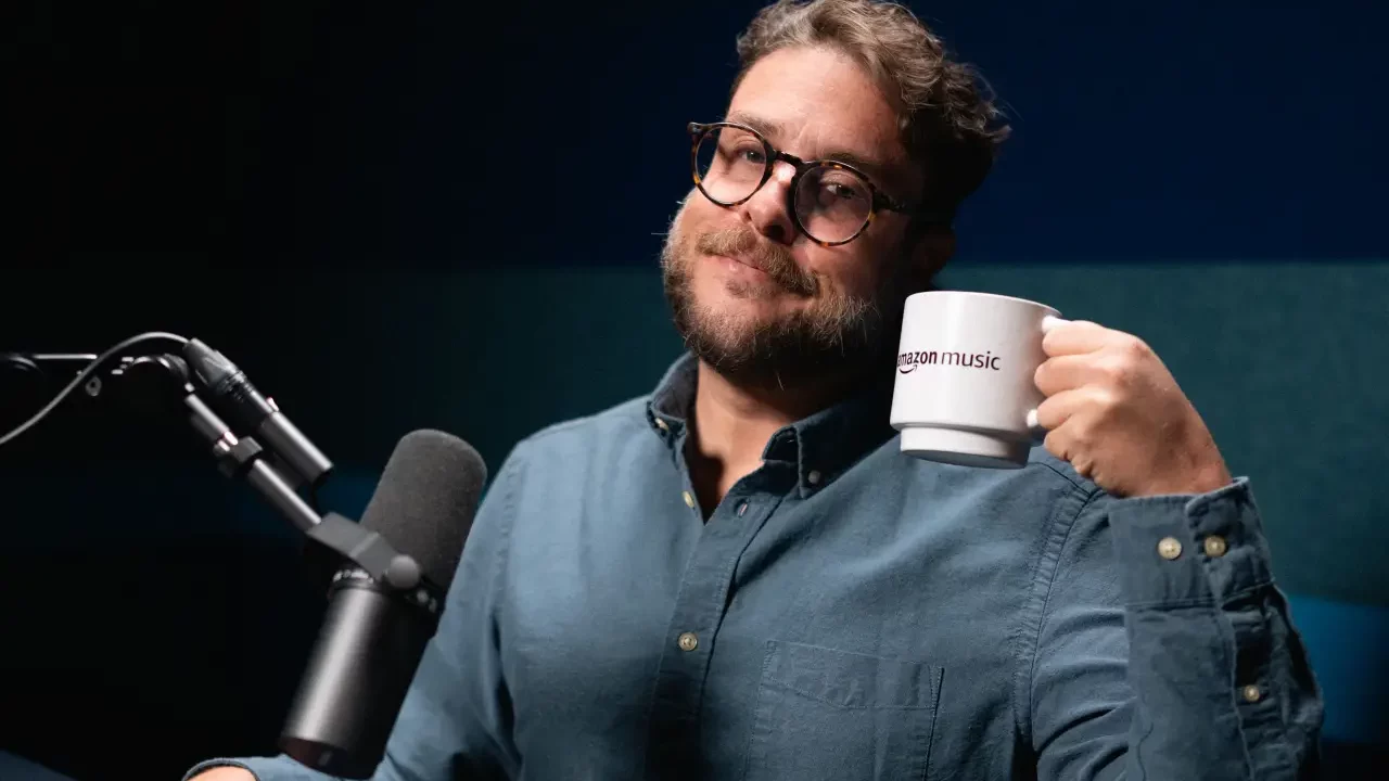 ‘Todopoderosos’, el podcast donde la comedia y la historia se juntan gracias a Jóse Rafael Guzmán 