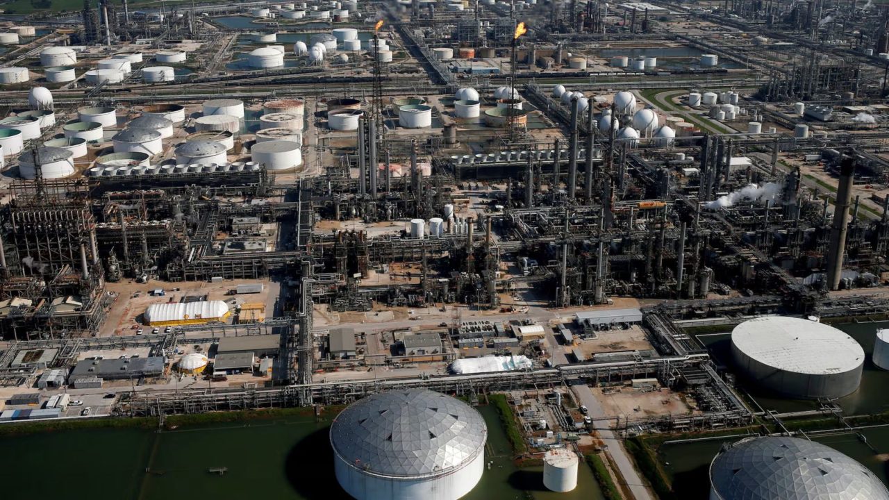 Pemex asegura que refinería Deer Park impulsa sus utilidades