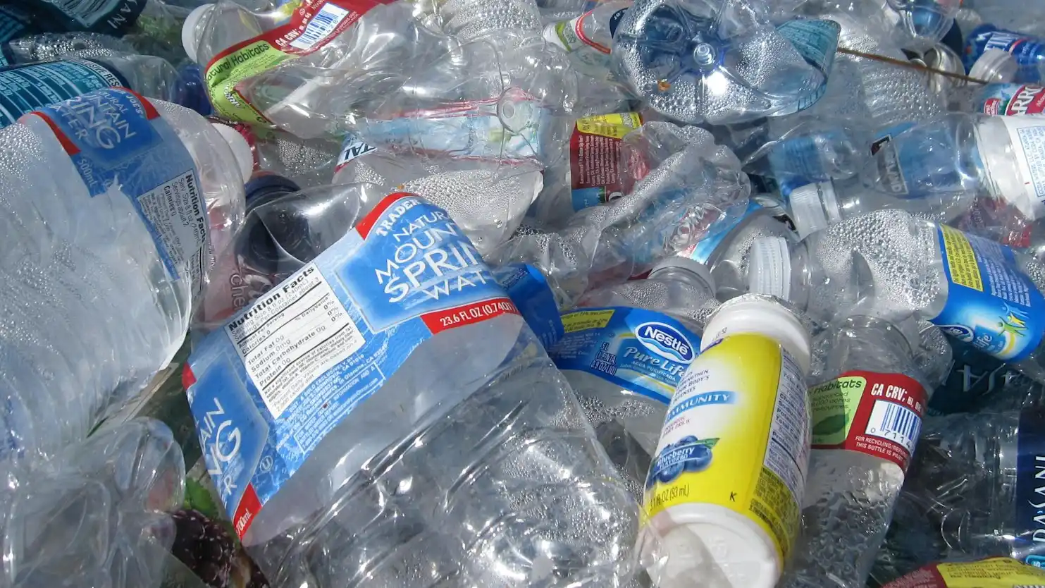 Industria del plástico promueve consumo responsable para reducir residuos