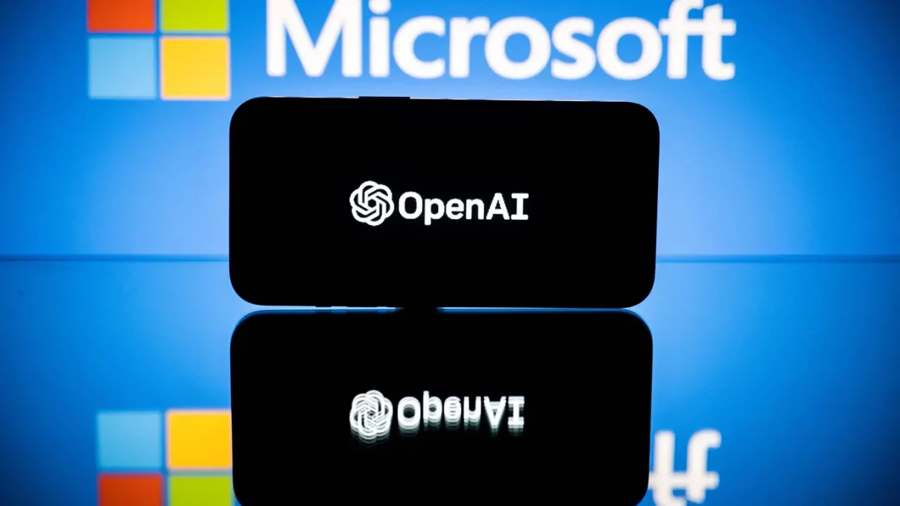 Microsoft abandona su rol de observador en OpenAI para eludir escrutinio antimonopolio
