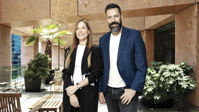 Mónica Díaz y Enrique Hernández Pons. Foto: ©Paco Gramontti / Forbes México.