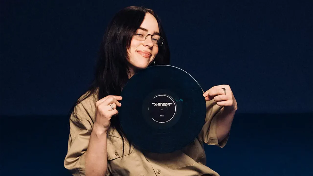 Billie Eilish destaca su evolución y el proceso de su nuevo disco ‘Hit me hard and soft’