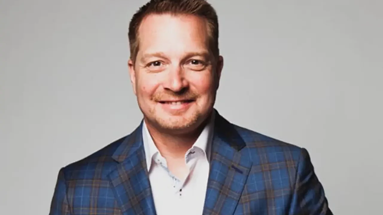 CEO de CrowdStrike ofrece disculpas por apagón y asegura recuperación de sistemas