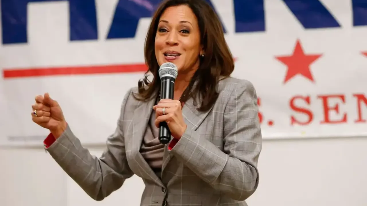 Política energética de Kamala Harris es estratégicamente ambigua, dicen sus asesores