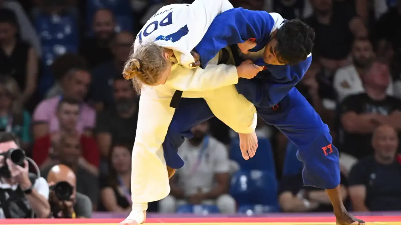 Mexicana Awiti Alcaraz buscará el oro tras ganar a la croata Kristo