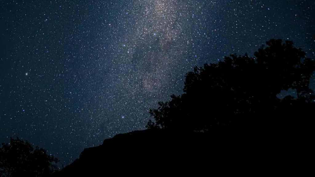 cielo nocturno-satélites-SpaceX