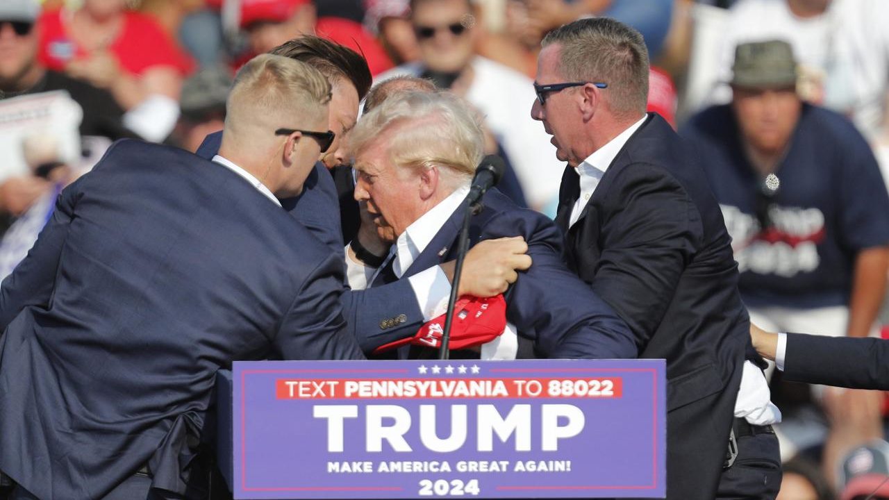 Servicio Secreto revela que no fue informado sobre el hombre armado en el mitin de Trump