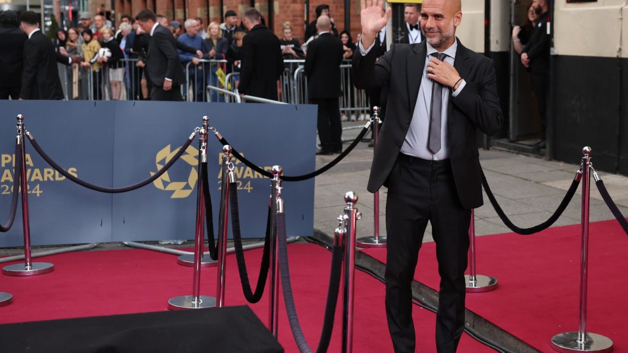 Guardiola regaló 10,000 libras a cada trabajador del Manchester City