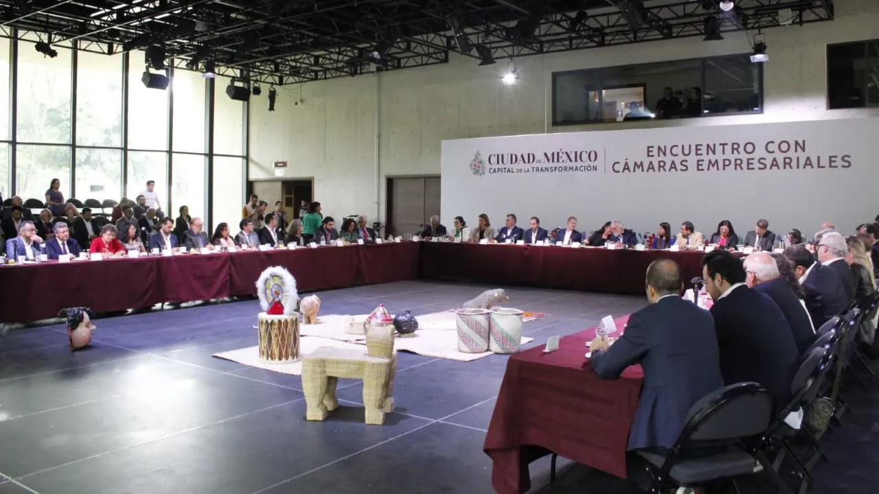 Coparmex CDMX propone a Brugada ventanilla única para reducir trámites a empresas