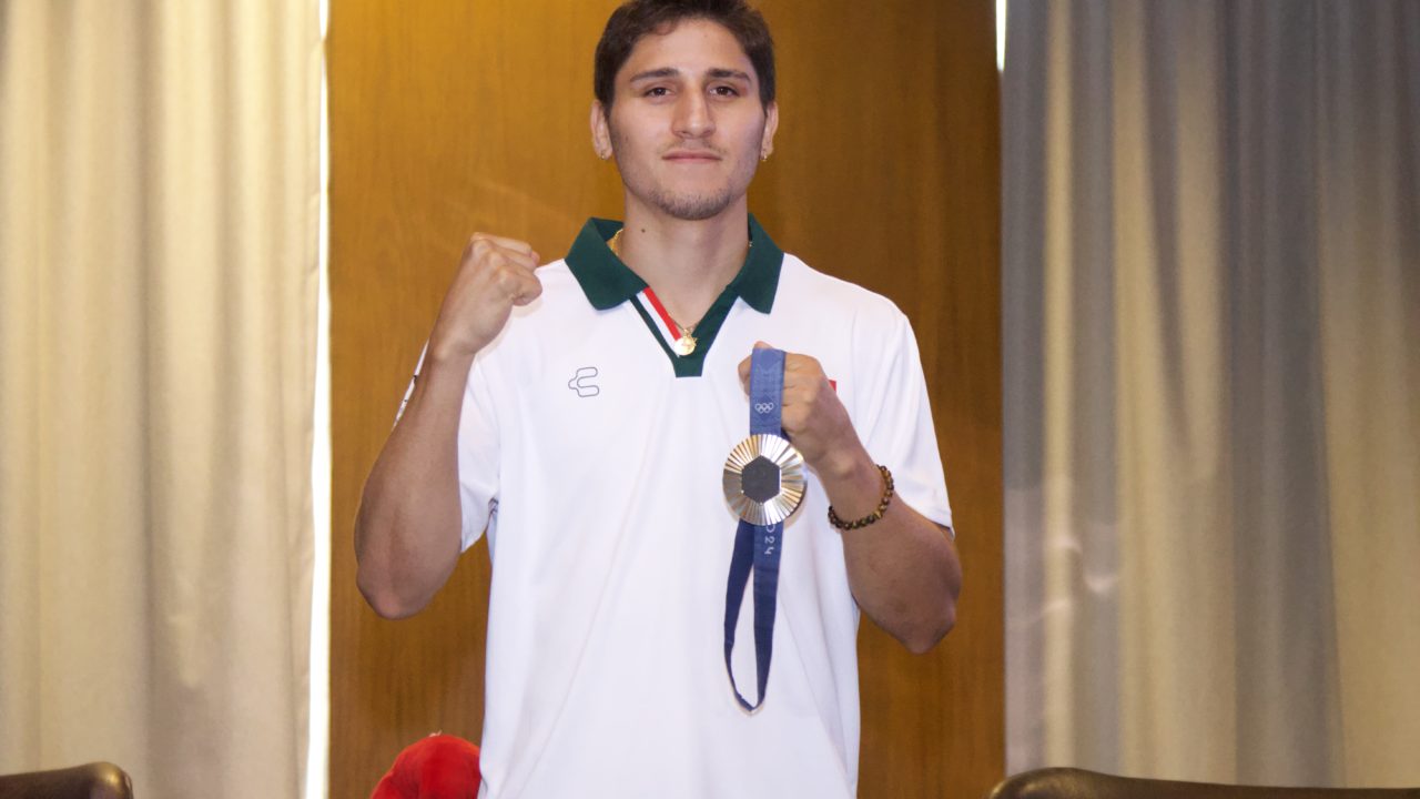 El boxeo amateur en México requiere más fogueo: Marco Verde, medallista olímpico
