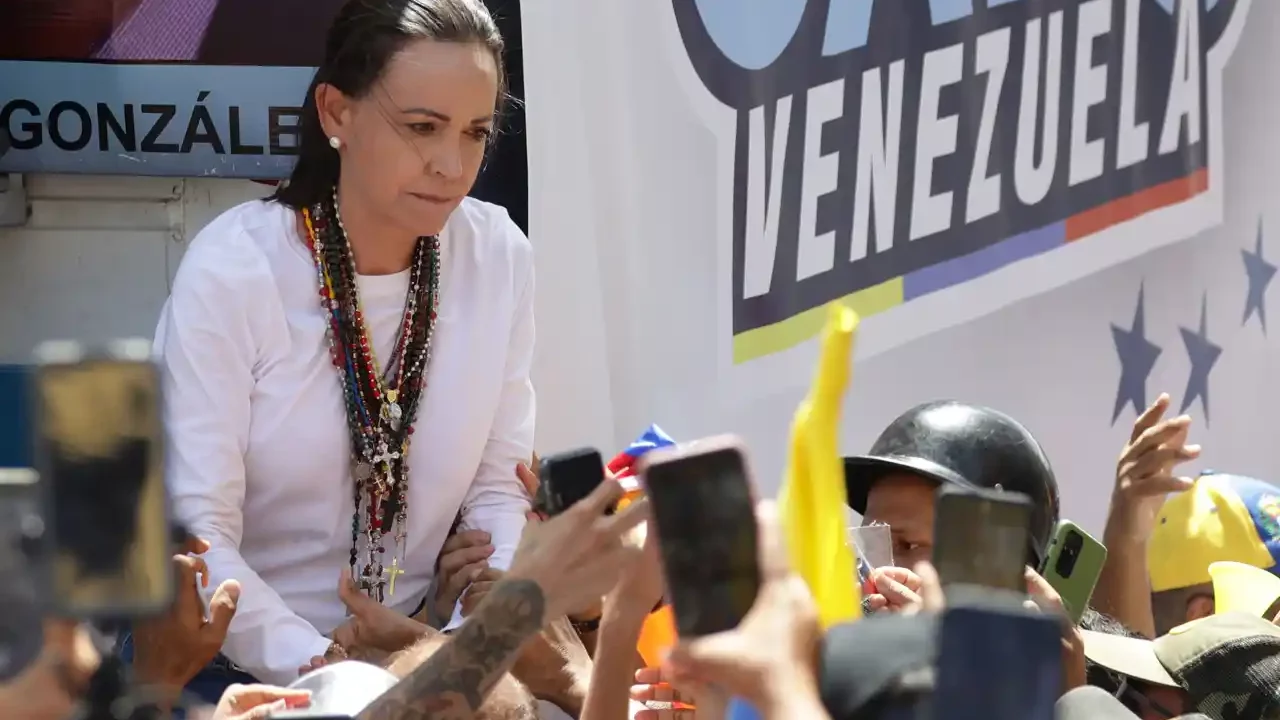 Rectores de EU postularán a Nobel de la Paz a venezolana María Corina Machado
