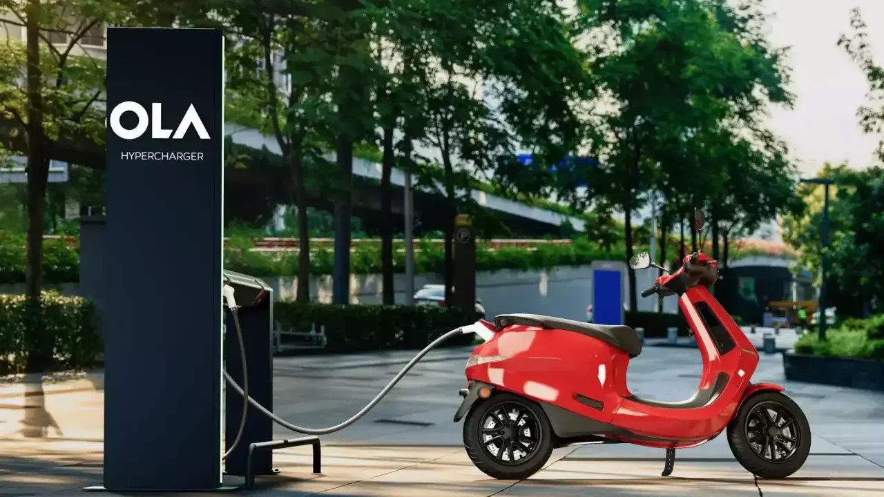 Fabricante de patines eléctricos Ola Electric cierra oferta pública de 734 mdd
