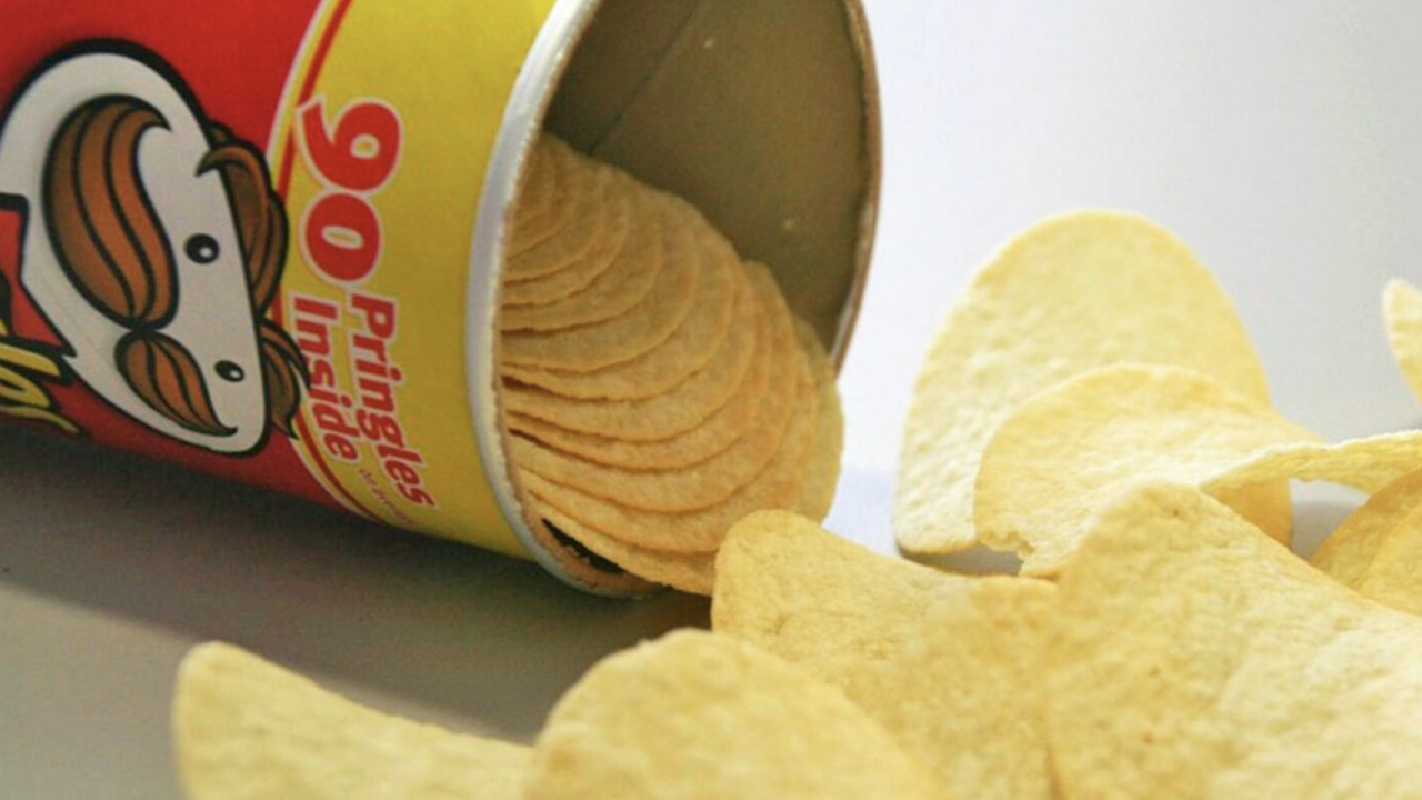 Mars acuerda adquirir Kellanova, fabricante de Pringles, por 36,000 millones de dólares