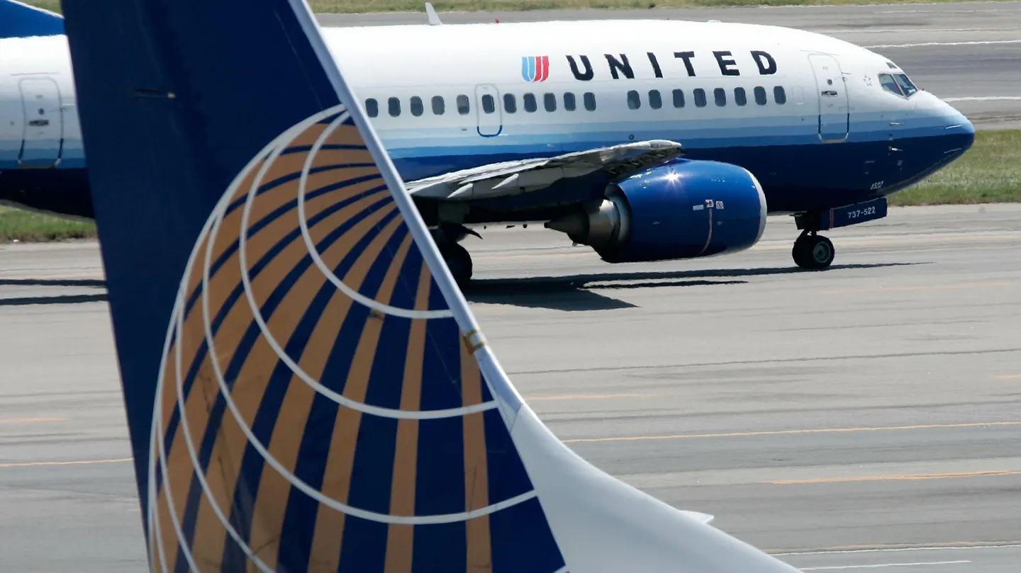 United Airlines ofrecerá Wi-Fi gratis en sus vuelos en 2025 gracias a Starlink de SpaceX