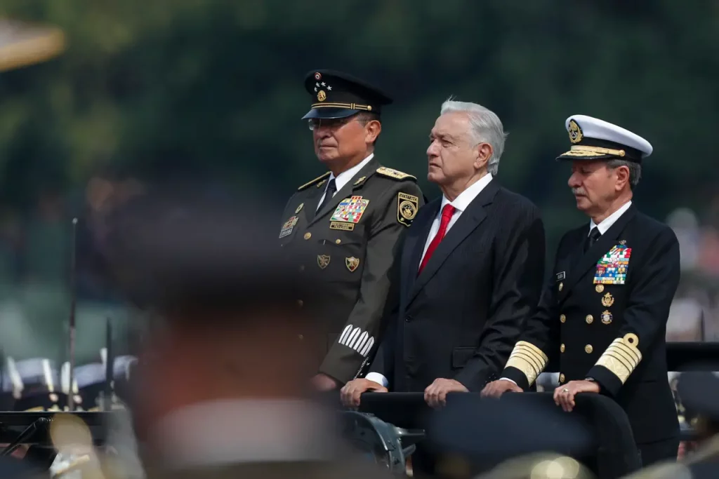 AMLO-Fuerzas Armadas