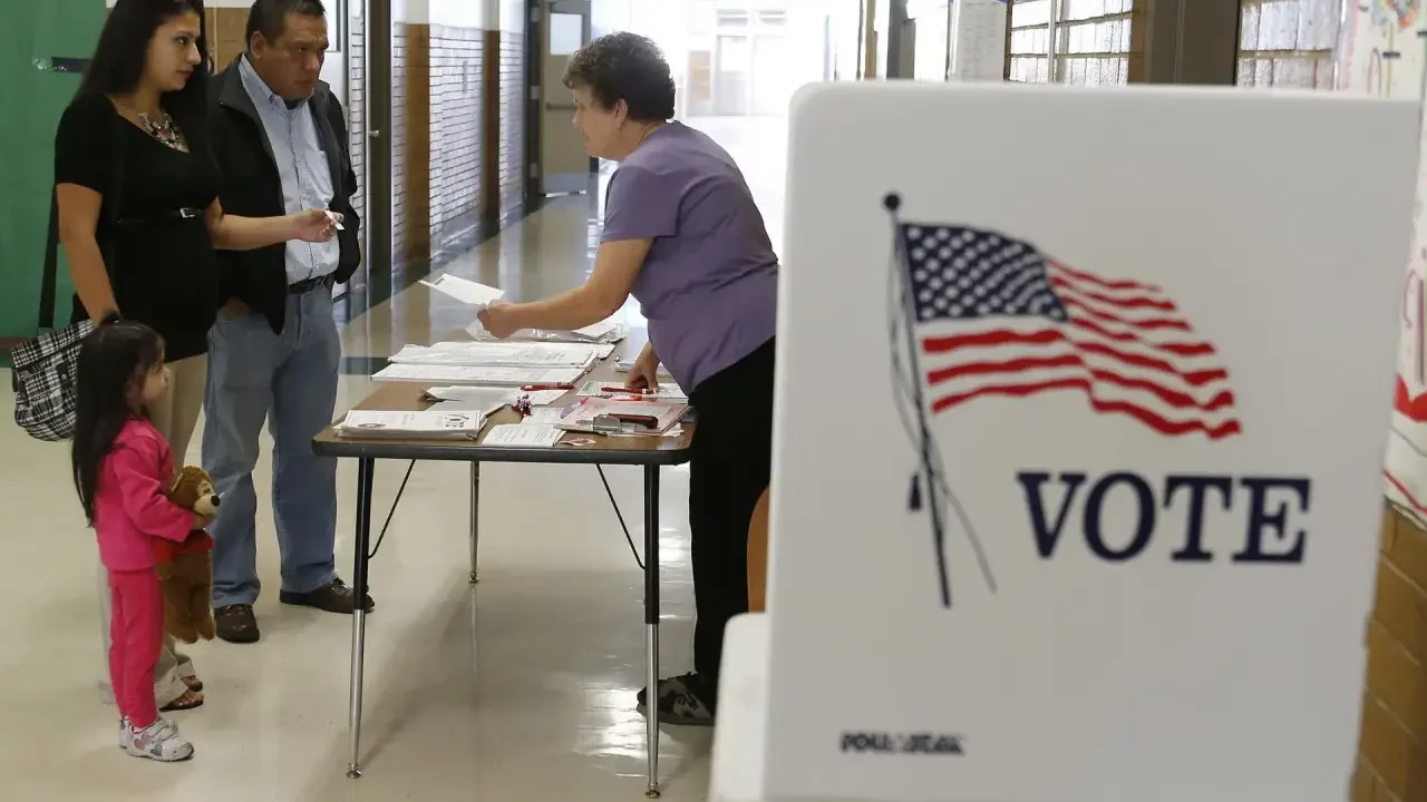 Administración Trump presiona a estados por los datos electorales