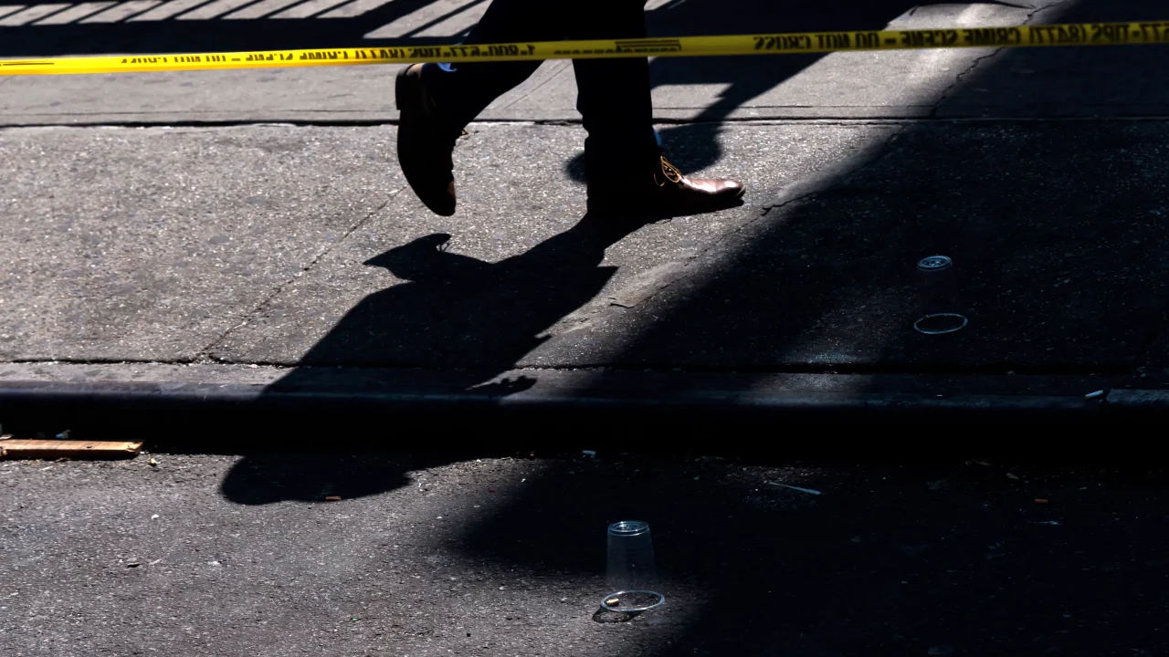 Autor del tiroteo contra el ICE en Dallas actúo solo y compró el arma legalmente