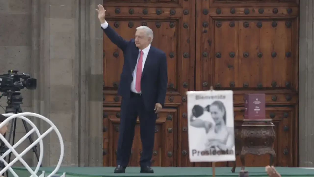 AMLO da su último informe de gobierno: ‘Ahora, afortunadamente, estamos viviendo en una auténtica democracia’