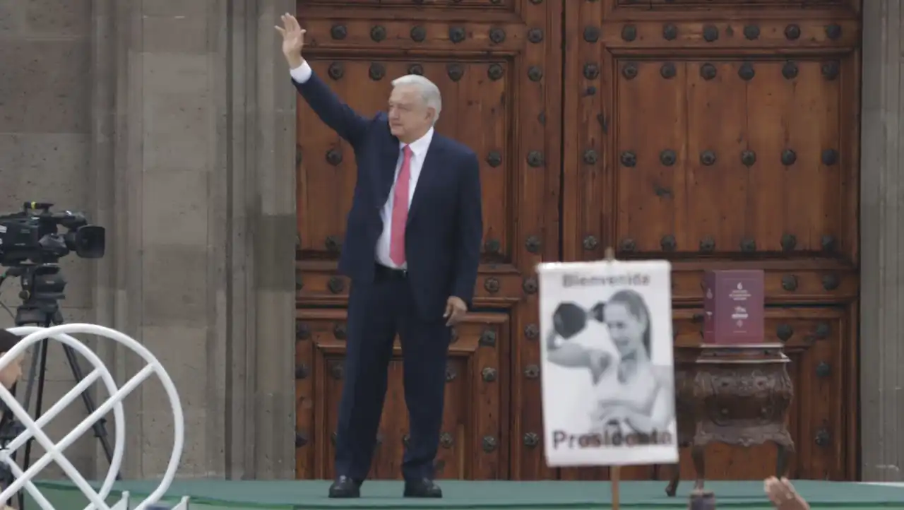 AMLO da su último informe de gobierno: ‘Ahora, afortunadamente, estamos viviendo en una auténtica democracia’