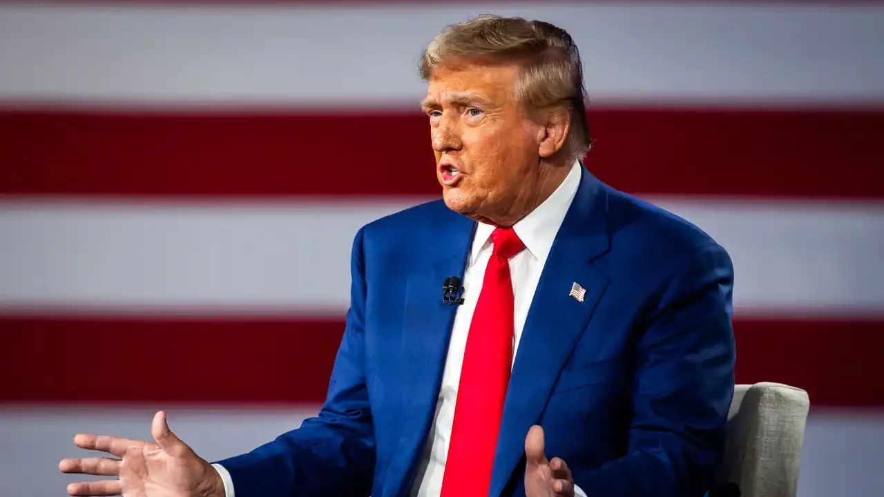 Fiscal estadounidense Jack Smith defiende la causa penal contra Trump, quien lo llama ‘descerebrado’