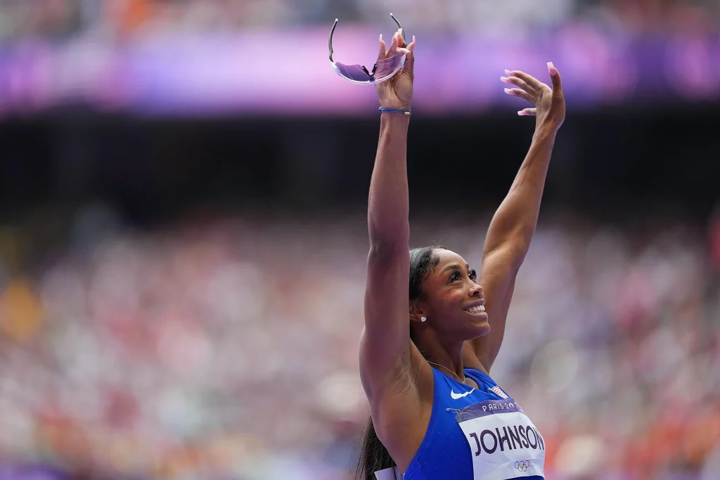 Alaysha Johnson en los Juegos Olímpicos de París 2024 Agencia de Noticias Xinhua vía Getty Images