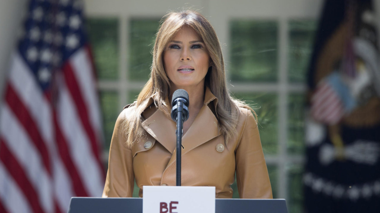 Melania Trump amenaza con demandar a Hunter Biden por vincularla con Jeffrey Epstein