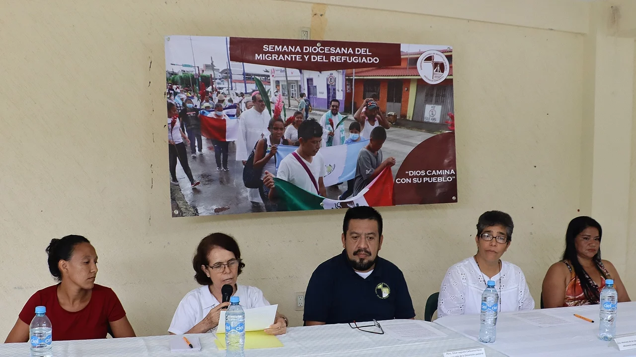Migrantes y líderes religiosos piden a Sheinbaum una frontera sur sin militarización