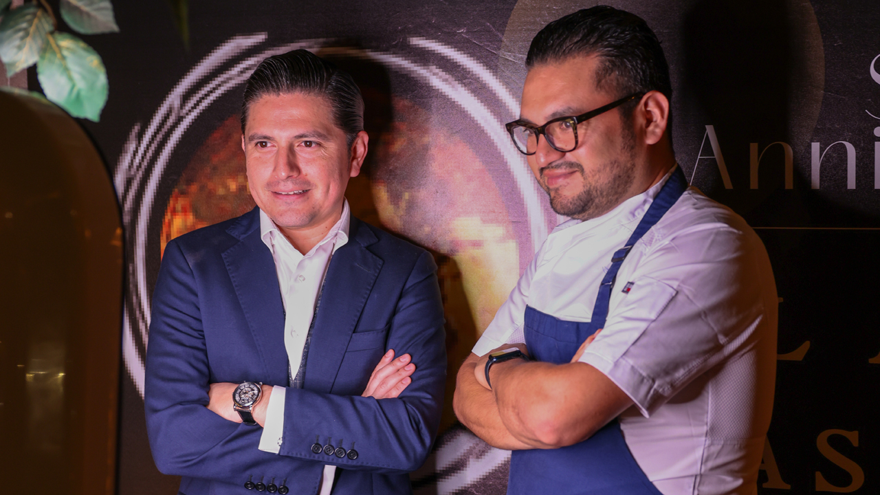 Blanco Castelar celebra seis años en la CDMX