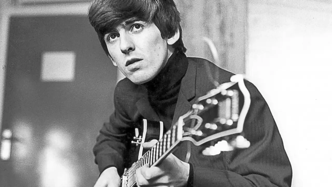 Primera guitarra de George Harrison sale a subasta por 800,000 dólares