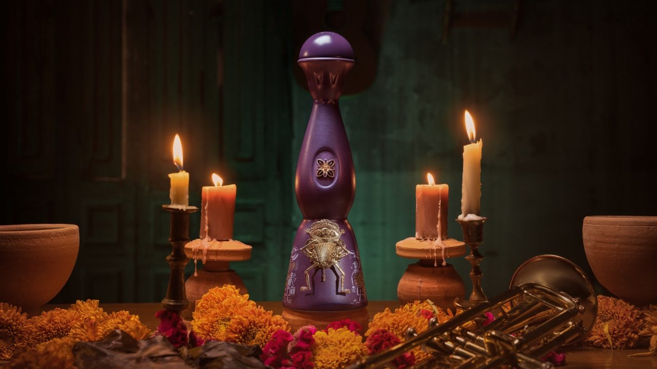 Clase Azul evoca el Día de Muertos con un tequila de edición limitada